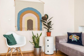 Retro Chic home in Kadriorg